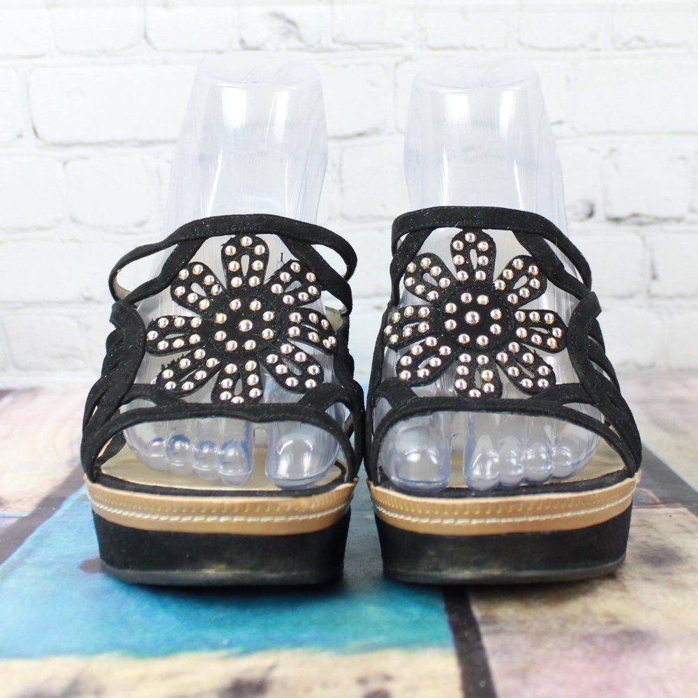 BANDOLINO Beaded Wedge Platform Sandals Size 7.5 - Picture 4 of 10